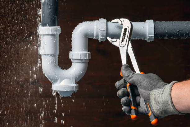 Professional Sewer Line Repair technician working in Lyerly, GA